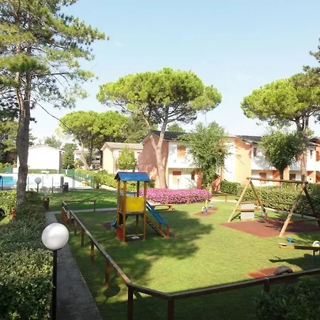 Apartman With Pool Access