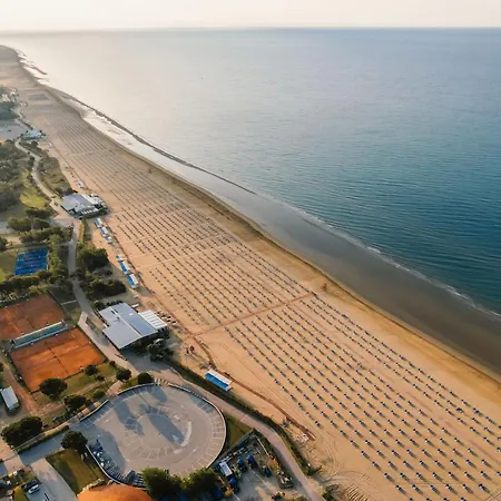With Pool Access Apartman Bibione