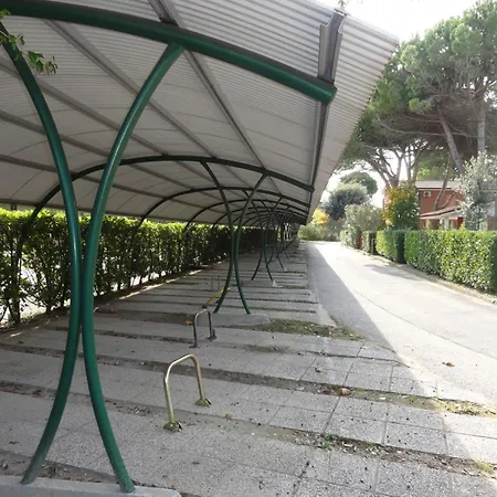 With Pool Access * Bibione