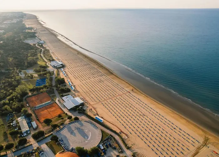 With Pool Access Apartament Bibione